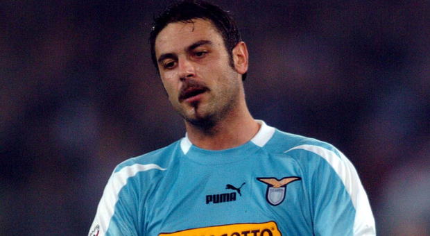 L'ex centrocampista della Lazio
