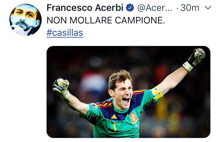 Casillas, tweet Acerbi