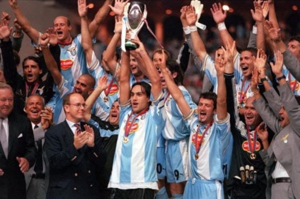 20 anni la Lazio batteva i Red Devils e vinceva la Supercoppa Europa