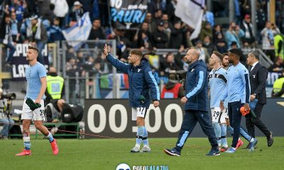 Lazio - Bologna, esultanza squadra
