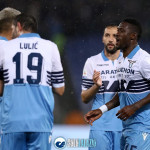 Lazio-Bologna, esultanza squadra