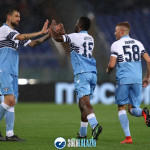 Lazio-Bologna, esultanza squadra